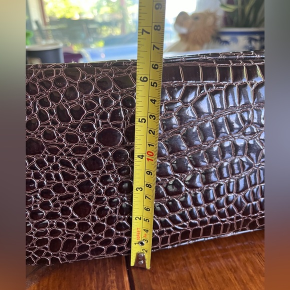 EUC Apt 9 Faux Croc Bag with Brass Accent chain Handles - Picture 7 of 17